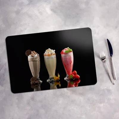 Produktbild von Tischset 4x45x30 cm Platzset Tischmatte Platzmatte Untersetzer - Milchshake Erdbeere Vanille
