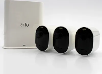 Produktbild von Arlo Pro3 WLAN Überwachungskamera aussen, 2K UHD, 3er Set, kabellos, Bewegungsmelder, Farbnachtsicht, 160° Blickwinkel, 2-Wege Audio, mit 90-tägigem Testzeitraum für Arlo Secure Plan, VMS4340P