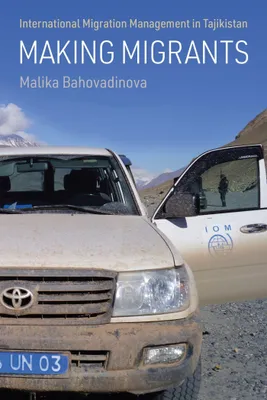 Produktbild von Making Migrants