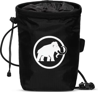 Schwarzer Kreidebeutel "Sender Light Chalk Bag" von Mammut mit weißem Elefantenlogo.