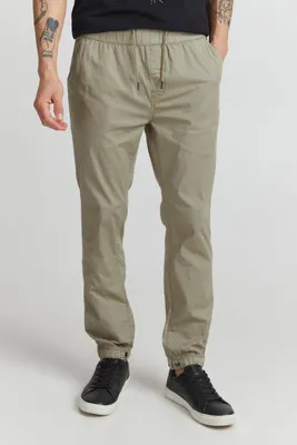 Produktbild von Solid SDBod PA Herren Hose Stoffhose mit Gummizug im Bund aus Baumwolle mit Stretch