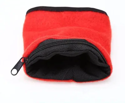 Productafbeelding van Zwarte armband met rits - Armband met opbergruimte - Zweetband met opbergvak - Met rits - Sport- en fitnessarmband - 8 x 8 cm - Zwart/Rood - CHPN