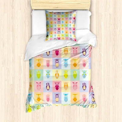 Produktbild von ABAKUHAUS Kindergarten Mantele, Bunte Eulen-Kinder, Milbensicher Allergiker geeignet mit Kissenbezügen, 135 cm x 200 cm - 80 x 80 cm, Lila, Gelb und Rosa