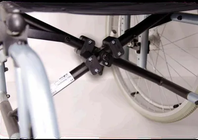 Produktbild von FALTSPERRE.EASY.22  RollstuhlschwarzKunststoff