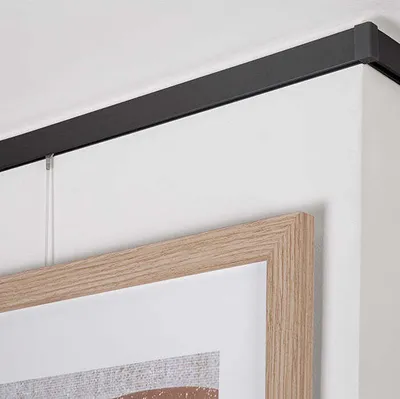 Image de STAS rail pour tableaux set complet - Cliprail - 150cm - 20kg/m - noir - étagère murale - rail pour galeries - pour accrocher des tableaux sans perçage