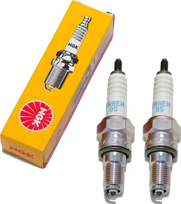 Produktbild von NGK Zündkerzen 2x CR8EH-9S Langgewinde kompatibel mit Honda CBF 500 N