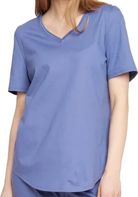 Produktbild von Rösch Basic Schlafanzug T-Shirt V-Ausschnitt für einen modernen Look, Abgerundeter Saum für perfekten Sitz, Weiche Baumwolle für höchsten Komfort