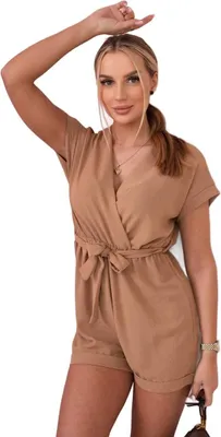 Produktbild von Kamelfarbener kurzer Jumpsuit mit Taillenband