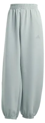 Produktbild von Adidas Damen ALL SZN Trainingshose Grau aus Kunststoff KA7018