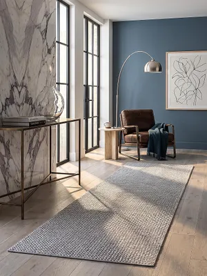 Teppich Grau Läufer im modernen Wohnzimmer_#sku_SAF61860-SAF65608#