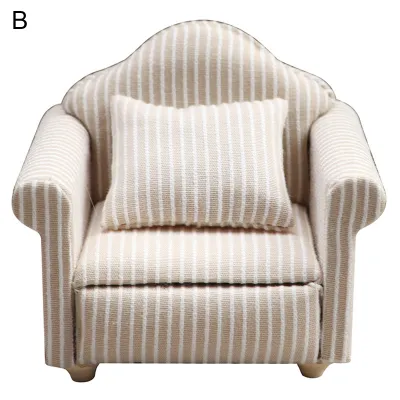 Produktbild von Dollhouse Sofa realistische dekorative Holzhandgefertigte 1:12 Holzsofa mit gestreiftem Cover Cosplay -Spielzeug-B