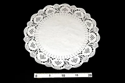 Image de Dentelle sous le gâteau 32 cm 8 pièces