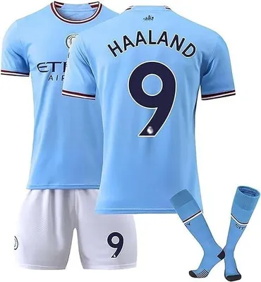 Imagen del producto de Conjunto de fútbol para adultos, color azul claro, con el número 9