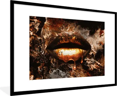 Produktbild von MuchoWow® Gerahmtes Poster Gold - Lippen - Kunst - Gold - Luxus - Abstrakt 90x60 cm - Poster mit Schwarzem Bilderrahmen Wandposter Rahmen Foto Bilder - Wanddekoration - Fotos