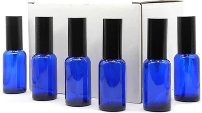 Produktbild von Famanu Sprühflasche - Nachfüllbare Glasflasche für Reinigung und Aromatherapie