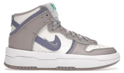 Imagen del producto de Nike Dunk High Up en color morado (para mujer) - Talla EU 36.5