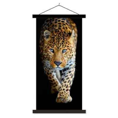 Produktbild von MuchoWow® Textilposter Leopard - Tiere - Porträt - Wildtiere - Schwarz 40x80 cm mit schwarzem Rahmen - Wandemalerei