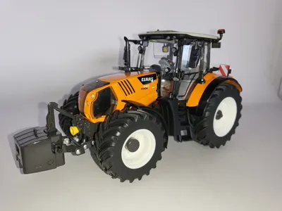 Produktbild von CLAAS Arion 640 Farbe Orange - Limitiert auf 1000 Stück, WIK877451, Maßstab1/32, WIKING