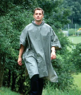 Produktbild von Regenponcho Regencape Regenschutz Uni stabil