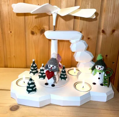 Produktbild von Tischpyramide Schöneemänner klein Höhe 24cm NEU
