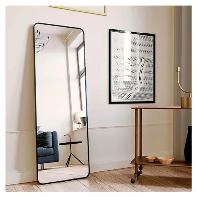 Produktbild von Standspiegel 140 x 40 cm mit Haken und Metallrahmen für Schlafzimmer, Badezimmer und Wohnzimmer, rechteckig mit abgerundeten Ecken (Schwarz)