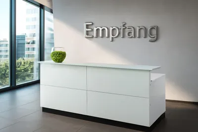 Produktbild von Büro Empfangstheke Davos weiss Büromöbel Empfang Theke 2.2 m Glasfront