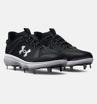 Produktbild von Under Armour Yard Low MT (3025592) 7,0 Schwarz