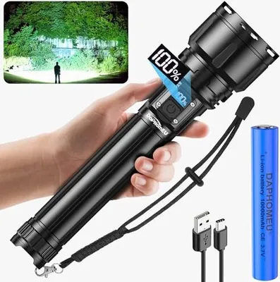 Produktbild von daphomeu Extrem Helle LED Taschenlampe mit 10000mAh Akku, 500000 Lumen Wiederaufladbar, Wasserdichte Taktische 5 Lichtmodi, Ideal für Camping,