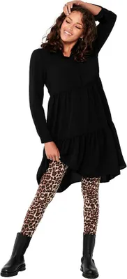 Produktbild von ONLY 15212412, Erwachsener, Weiblich, Schwarz, Elasthan, Polyester, 97% Polyester, 3% Elasthan, Maschinenwäsche bei 30 °C Nicht bleichen Trockner nicht verwenden Auf mittlerer Stufe bügeln...