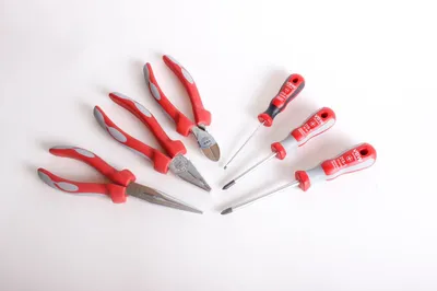 Produktbild von VBW Zangensatz 6 tlg Chrom Plus Schraubenzieher Kombizange Zange Seitenschneider