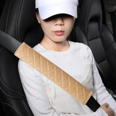 Immagine prodotto di Protezione morbida per cintura di sicurezza – Protezione per le spalle in auto