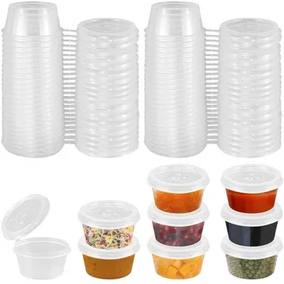 Immagine prodotto di Set di piccoli contenitori in plastica da 50 pezzi con coperchi per sacchetti alimentari da 4 oz, a tenuta stagna, adatti al microonde, vasetti da 100 ml per salse e condimenti