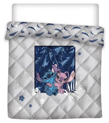 Productafbeelding van Lilo & Stitch deken – 240x220 cm, 100% polyester, met een vulling van 250 gram voor gezellige nachten