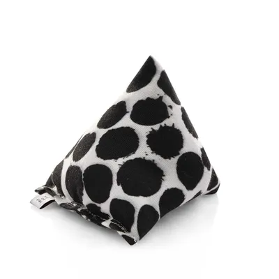 Produktbild von PIRAMID XL Schmusekissen für Katzen | Canadian Cat | DOTS | Catnip 11g