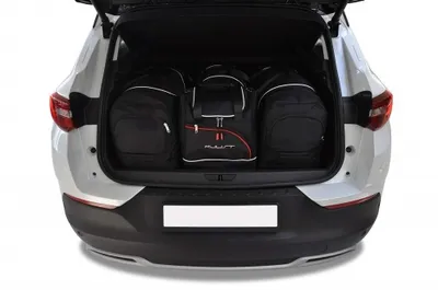 Obrázek produktu pro Sada cestovních tašek Opel Grandland X 2017-