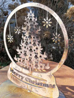 Produktbild von Edelrost Schneekugel Tannenbaum