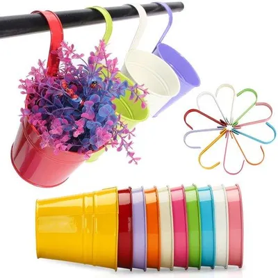 Produktbild von Famanu Metallene Hängende Pflanzenübertöpfe 16 cm - 10 Stück mit abnehmbaren Haken