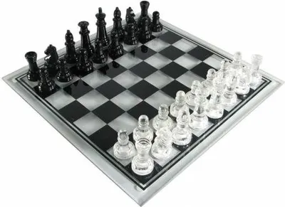 Zdjęcie produktu dla Szklany zestaw do gry w szachy - 25 x 25 cm - Szklany zestaw do gry w szachy z podniesionymi nóżkami