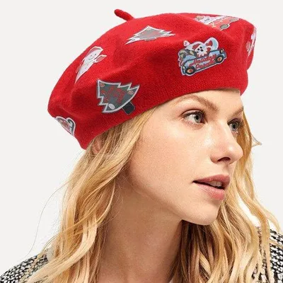 Obrázek produktu pro Vlněná zimní čepice, červená dámská čepice, vánoční styl, tvídový klobouk