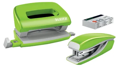 Produktbild von Leitz WOW, 10 Blätter, Grün, P2, Metall, Kunststoff, 3,5 cm, 100 Heftklammern