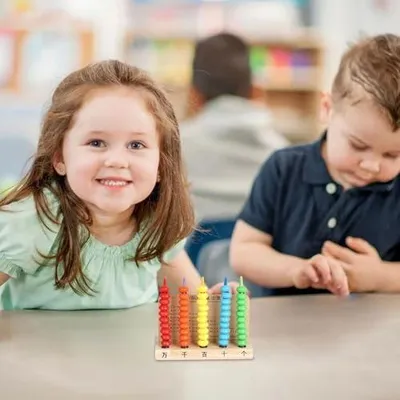 Produktbild von Mathematischer Abakus für Zählspiele, 5 Reihen, mathematisches Spielzeug mit bunten Perlen für Mädchen und die Grundschule
