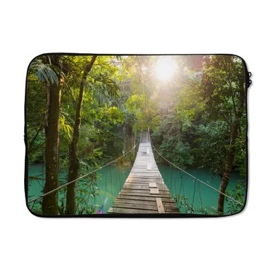 Produktbild von MuchoWow® Laptop Hülle 14 ZollDschungel - Wasser - Brücke - Natur - Pflanzen Laptoptasche - Laptoptasche - Stoßsicher - Schutzhaube