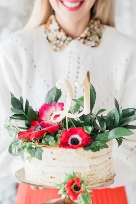 Immagine prodotto di Cake topper 21° oro 20,5 cm