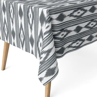 Tafelkleed rechteckig 240x140 cm, vlekafstotend, schwarz