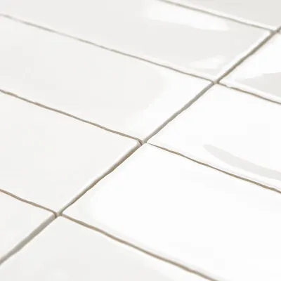 Produktbild von Fliese Naturweiß Glänzend 7,5x30 Weiß Glänzend | 7,5x30 cm | 1 m²/s