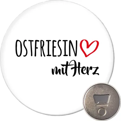 Produktbild von Huuraa Magnet Ostfriesin mit Herz 59mm Kühlschrankmagnet rund Flaschenöffner Geschenkidee