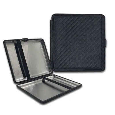 Produktbild von Zigarettenetui Premium Flat | Carbon Design | Farbe: Schwarz | Black Edge Design | 20 Zigaretten | Zigarettenbox