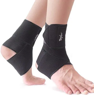 Produktbild von Famanu verstellbare Fußbandage - ultradünn für Sport und Freizeit (Schwarz, 2 Stück)
