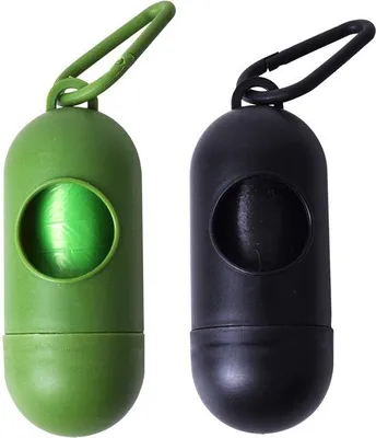 Productafbeelding van Ibenzoa® Hondenpoepzakjeshouder-set – 2 pillenvormige dispensers van PP-materiaal, elk met 3 rollen biologisch afbreekbare hondenpoepzakjes, compact met karabijnhaak