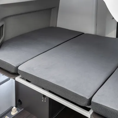 Produktbild von VW Grand California 600 Heckbett 3 tlg. Schonbezug Cosy Full Cover mit Reißverschluss